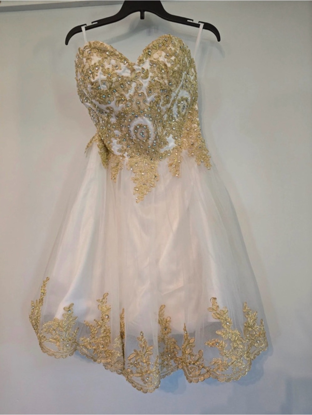 White and Gold Lace Party Rhinestone Appliqué Dress XXS